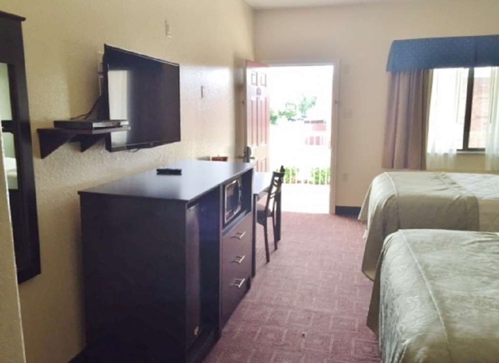 Americas Best Value Inn-Baytown Room photo