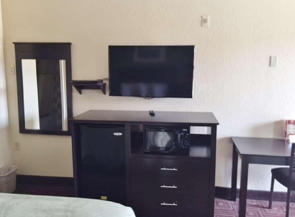 Americas Best Value Inn-Baytown Room photo